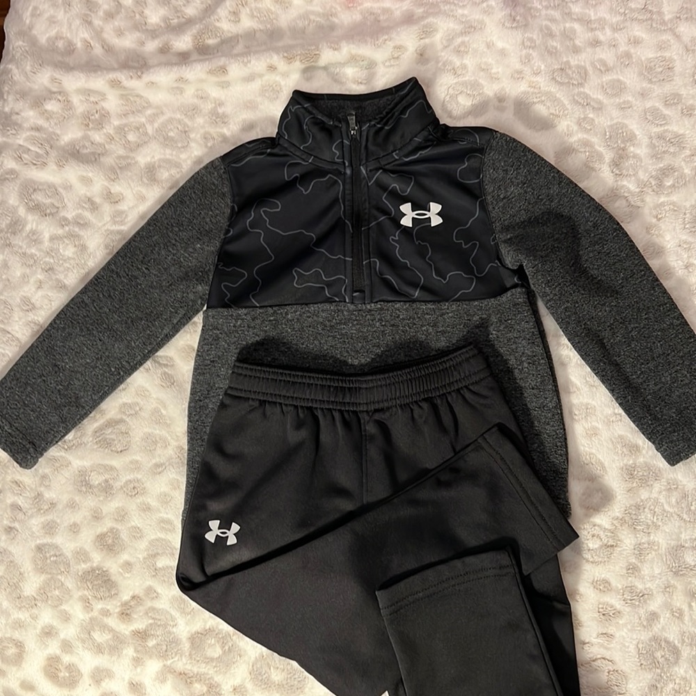 Under Armour set - Picture 2 of 6